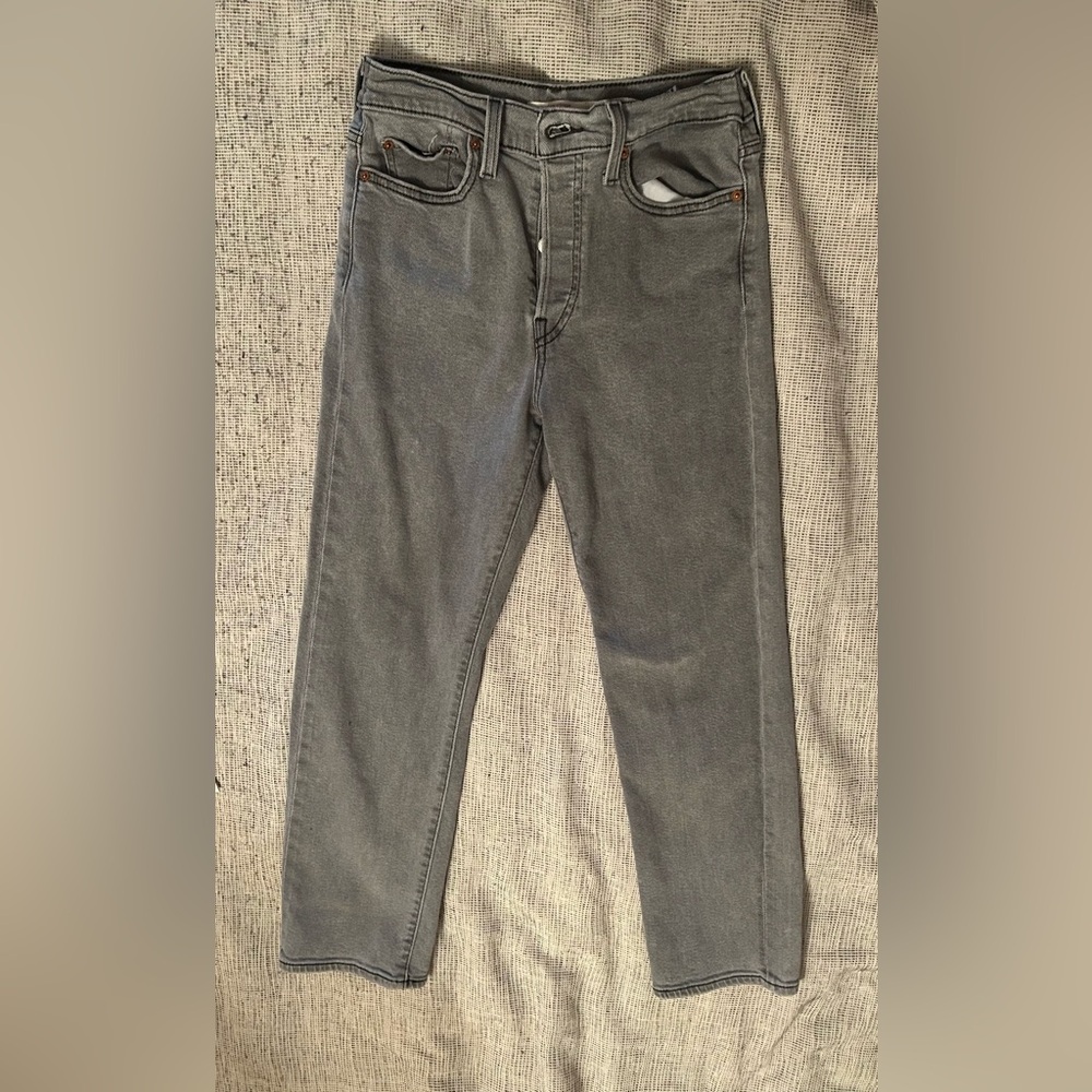 Levi’s wedgie straight gray jeans - 28